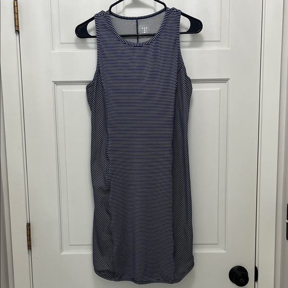 Title Nine Blue and Gray Striped Performance Mini Dress - Size Medium - Picture 1 of 12